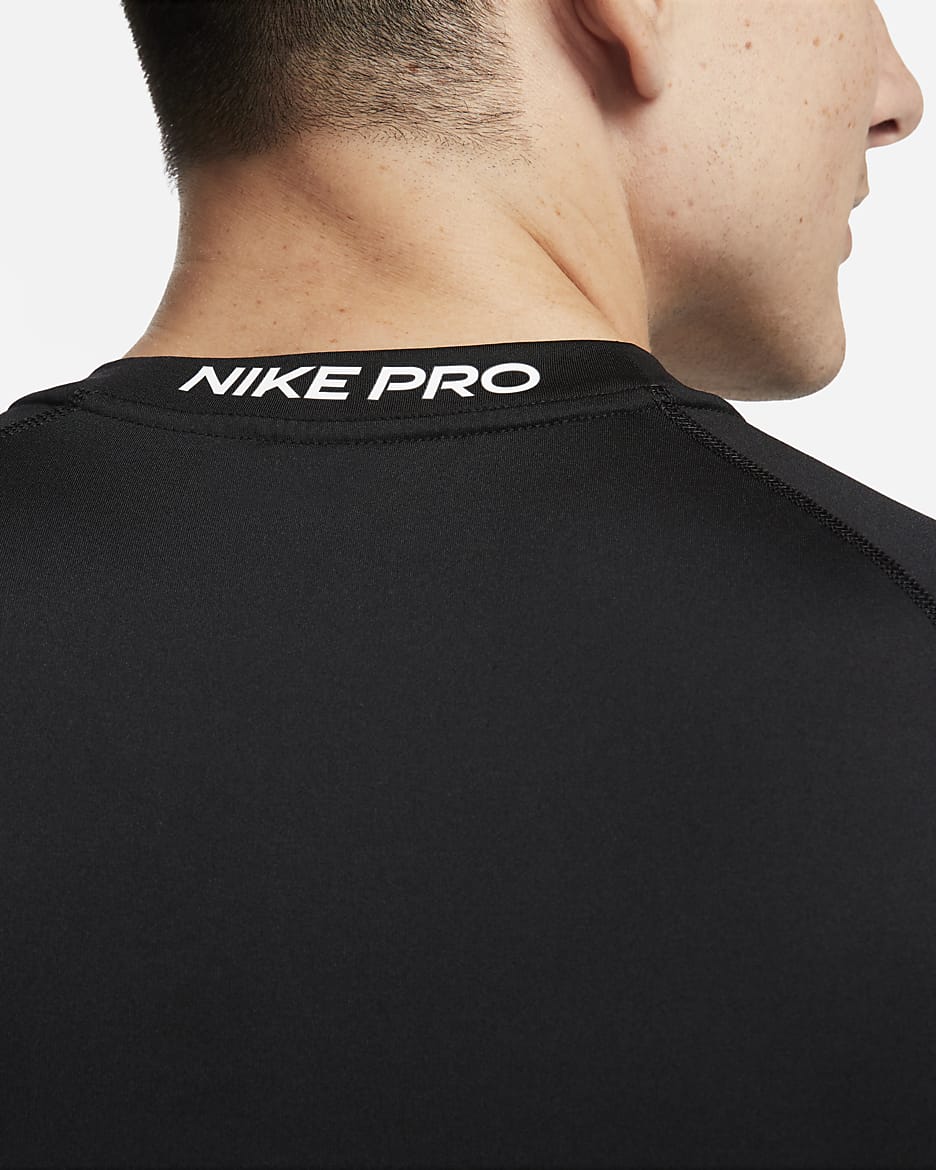 Nike pro fitted short sleeve shirt best sale